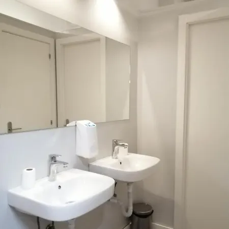 Dos Torres Peregrin Tuk Apartman *